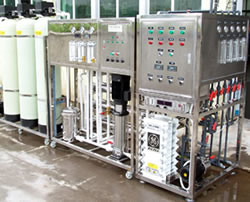 電池行業用超純水設備.jpg