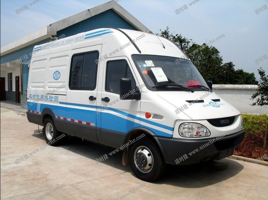 深圳清時捷水質移動檢測車.jpg